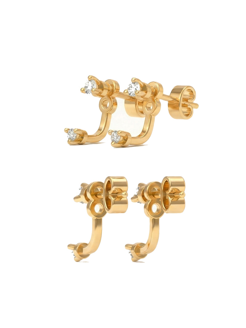 Aros Hera enchapados en oro 18k de estilo ear jacket (con accesorio trasero) y detalles de circones para un look moderno.