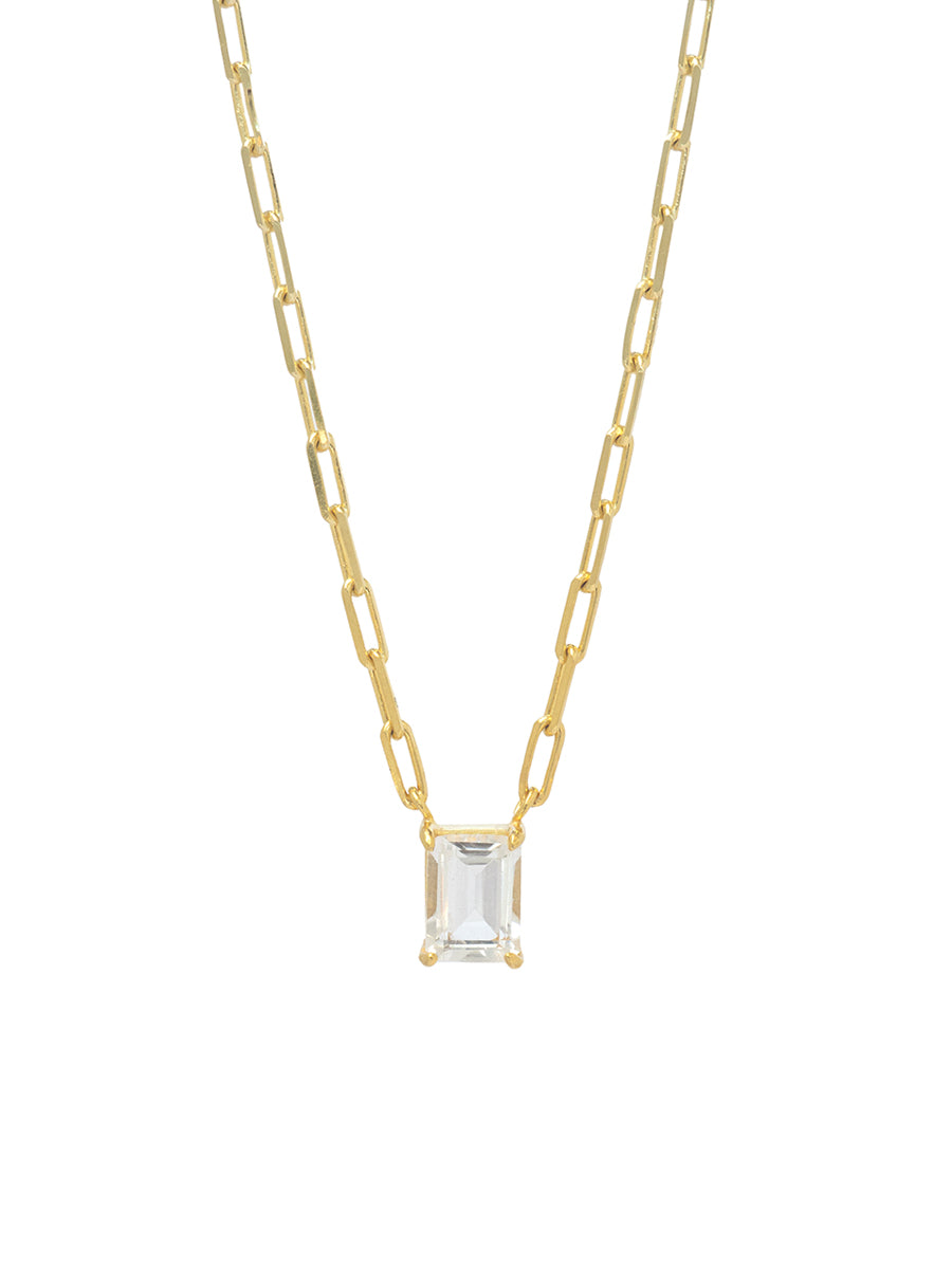 Collar Kyle enchapado en oro 18k con piedra natural de topacio blanco rectangular, diseño de joyería elegante.